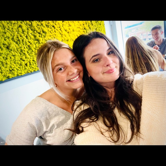 Meet your Posher, Ally - Picture 4 of 6